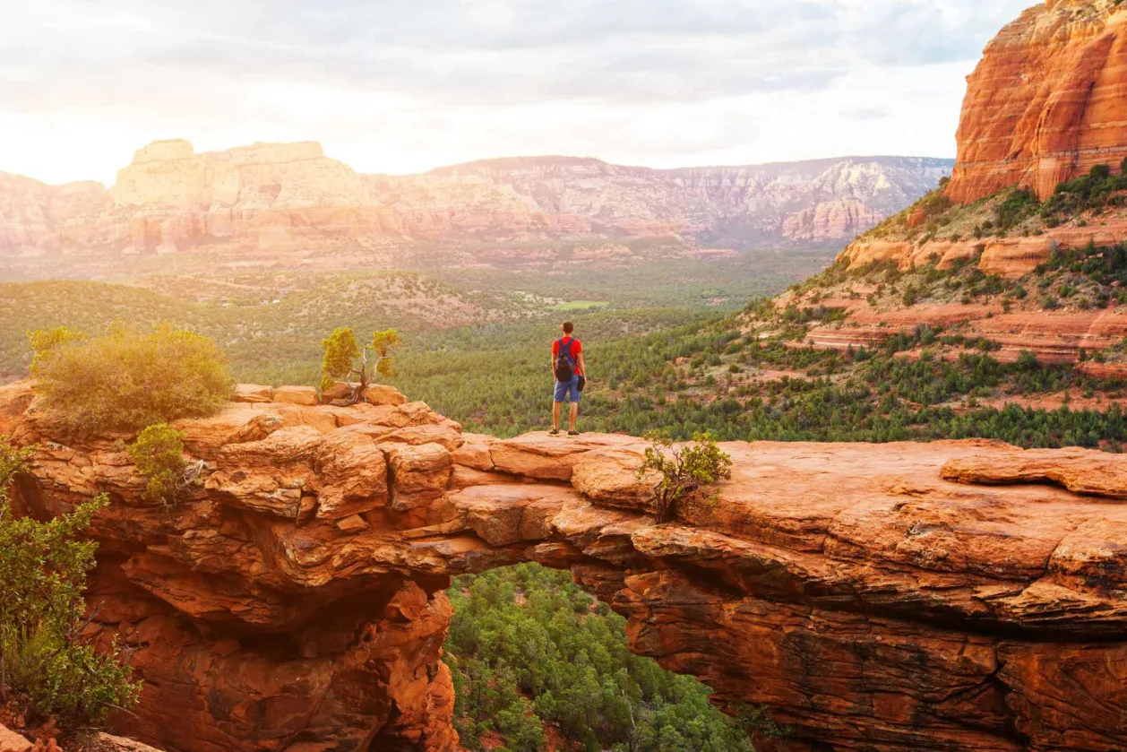 Male hiker devil's bridge trail sedona